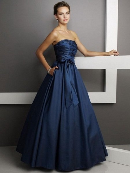 Elegant Men's Dress Design in Sukhumvit