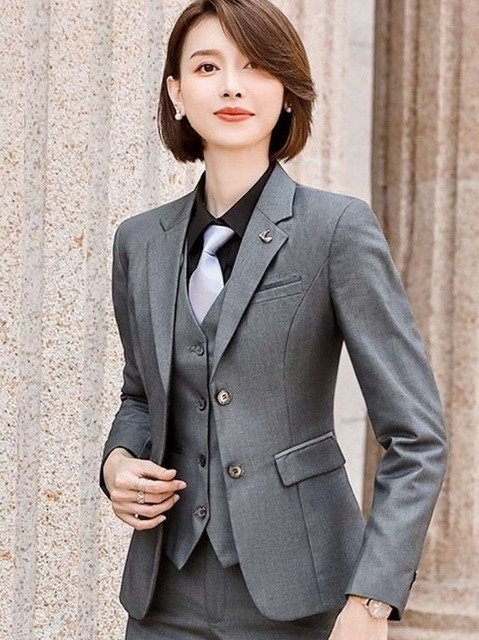 Premium Custom Suit Maker Sukhumvit